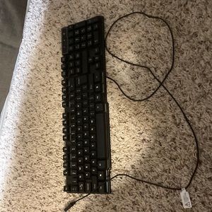 Gaming keyboard, lights up and is in good condition
